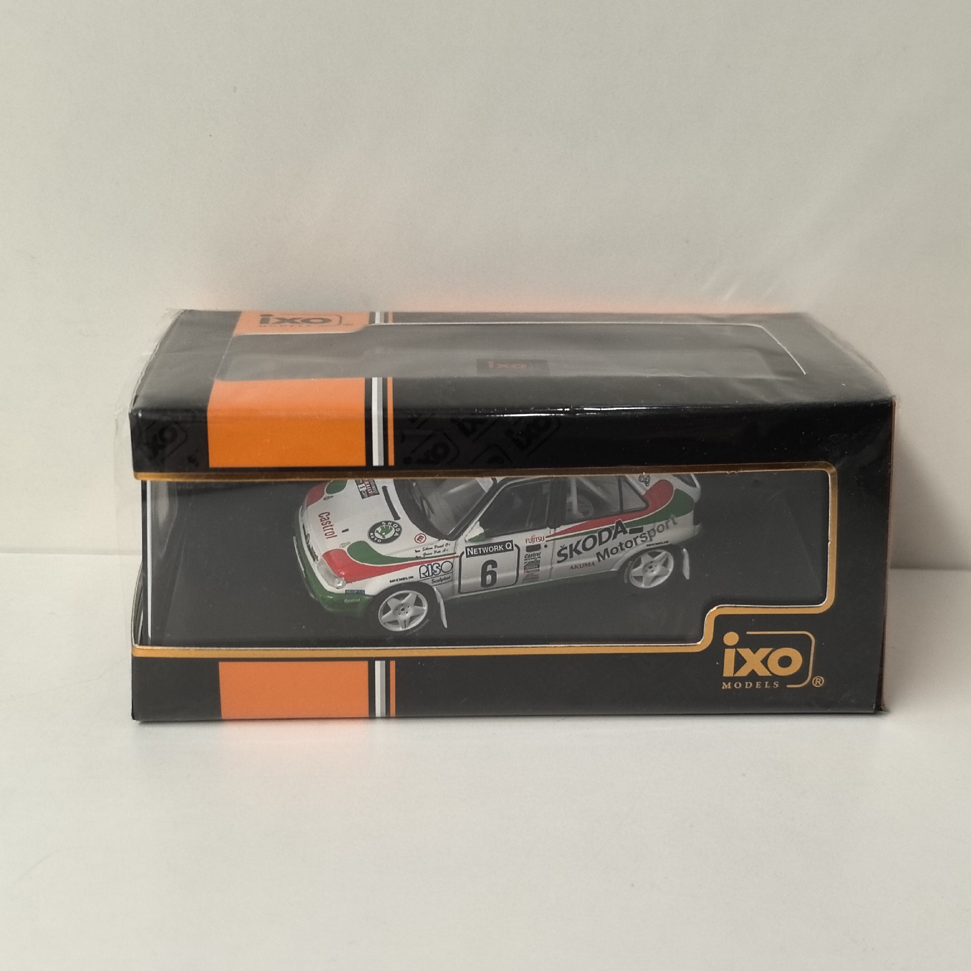 Model Kit Cars - Diecast IXO 1/43 Scale SKODA FELICIA