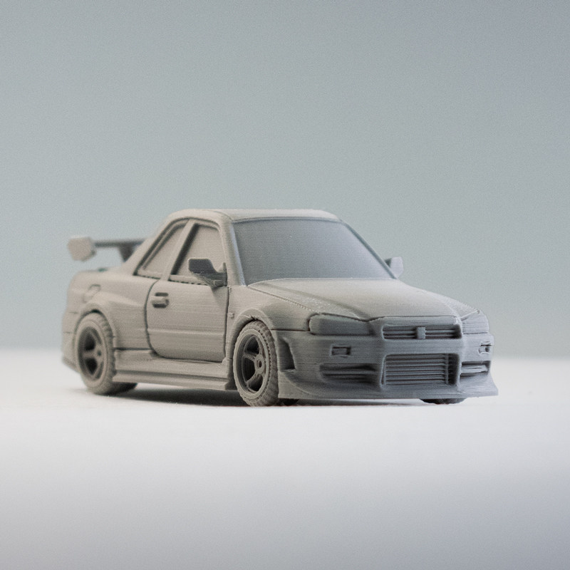 Nissan GTR R34 car model assem - Model Kit R34 review and price