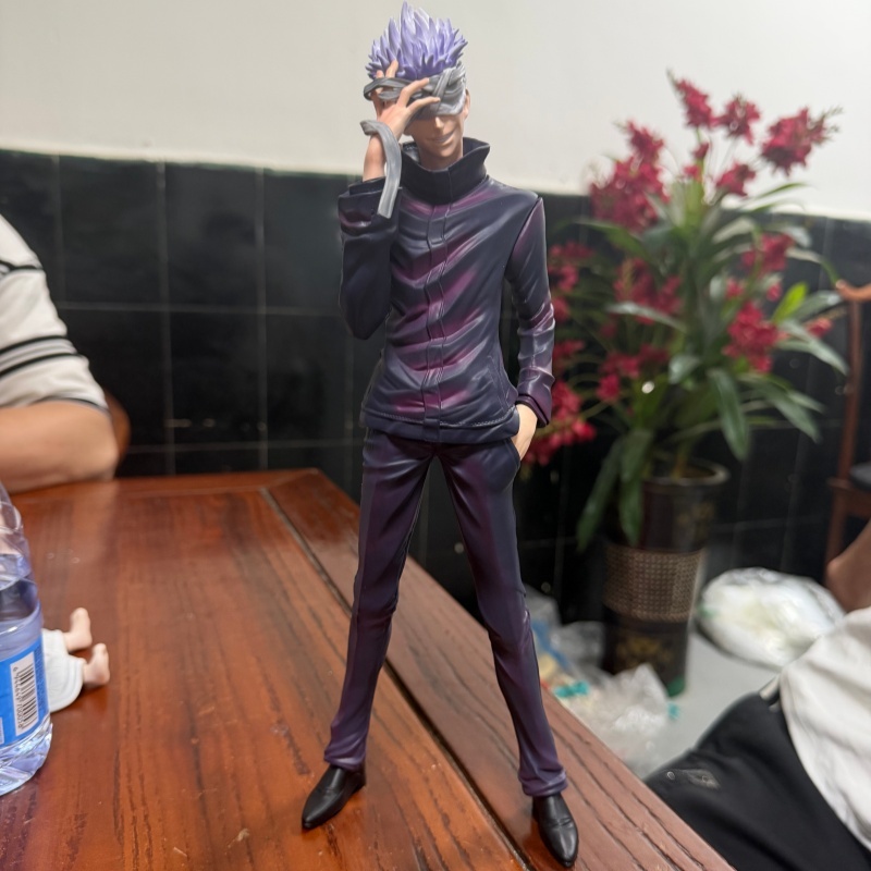 Jujutsu Kaisen Satoru Gojo GK  - Model Kit Jujutsu Kaisen review and price
